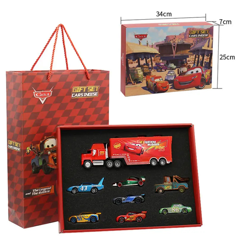 Disney Pixar Cars McQueen Mater Mack oncle camion alliage moulé sous pression voiture 1:55 modèle radiateur ressorts ville 15/13/8 pièces boîtes de voiture cadeau